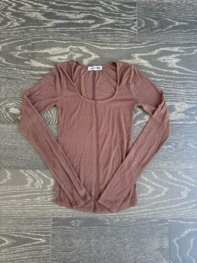 JOAH BROWN Ribbed Top